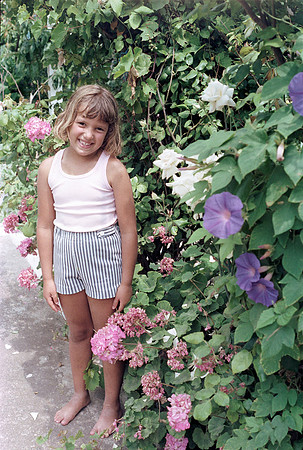 ROLL 4 HONEYMOON, MANGANNITTI AT AVGERI'S HOUSE GR 1983_18