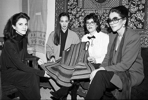 NHM TEXTILE COLLECTION 1994_18