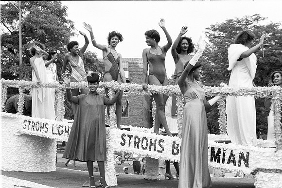 BUD BILLIKEN DAY PARADE ROLL 2 1981_28