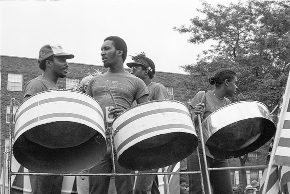 BUD BILLIKEN DAY PARADE ROLL 2 1981_20