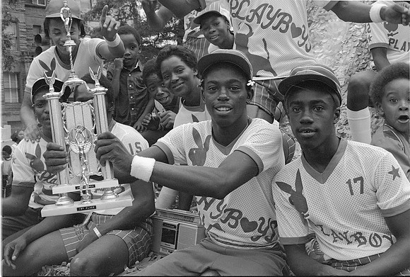 BUD BILLIKEN DAY PARADE ROLL 3 1981_21