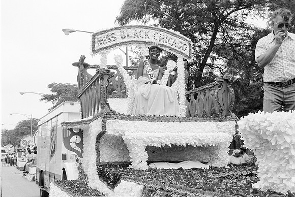 BUD BILLIKEN DAY PARADE ROLL 3 1981_44