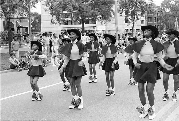 BUD BILLIKEN DAY PARADE ROLL 3 1981_06
