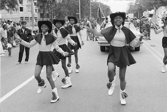 BUD BILLIKEN DAY PARADE ROLL 3 1981_08