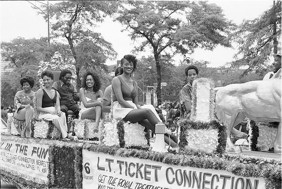 BUD BILLIKEN DAY PARADE ROLL 3 1981_25