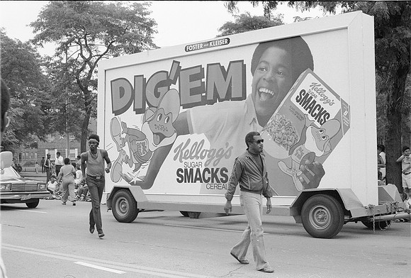 BUD BILLIKEN DAY PARADE ROLL 3 1981_40
