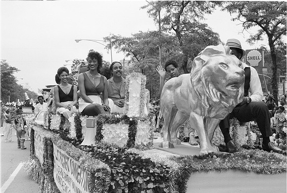 BUD BILLIKEN DAY PARADE ROLL 3 1981_26