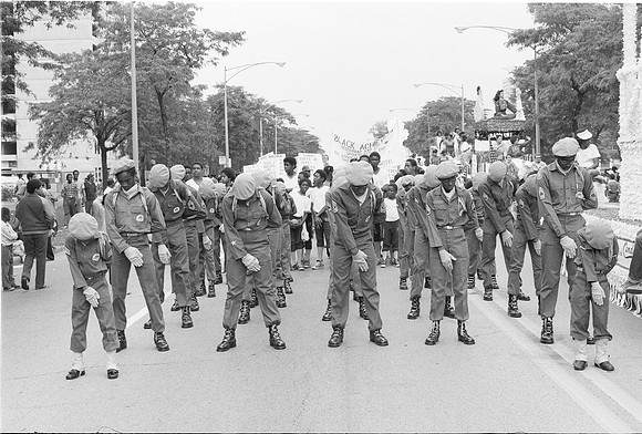 BUD BILLIKEN DAY PARADE ROLL 2 1981_34