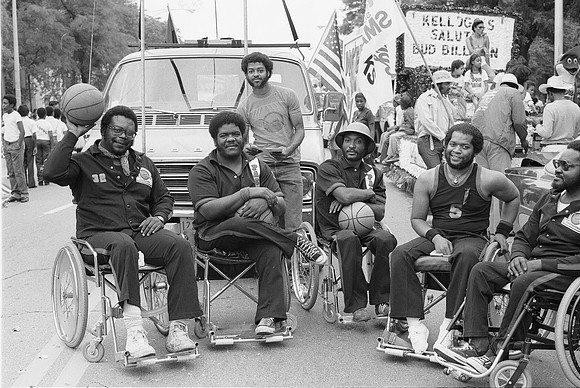 BUD BILLIKEN DAY PARADE ROLL 3 1981_38