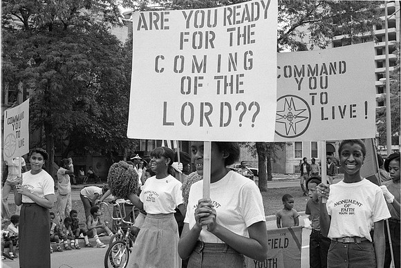 BUD BILLIKEN DAY PARADE ROLL 3 1981_02