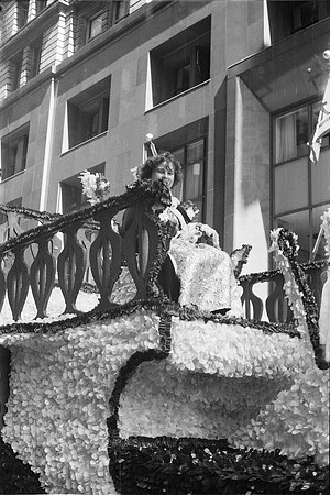 ROLL 3_GERMAN VON STEUBEN PARADE 1981_22A