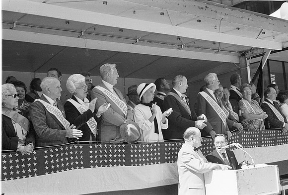 ROLL 2_GERMAN VON STEUBEN PARADE 1981_37A