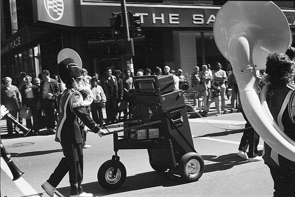 ROLL 3_GERMAN VON STEUBEN PARADE 1981_25A