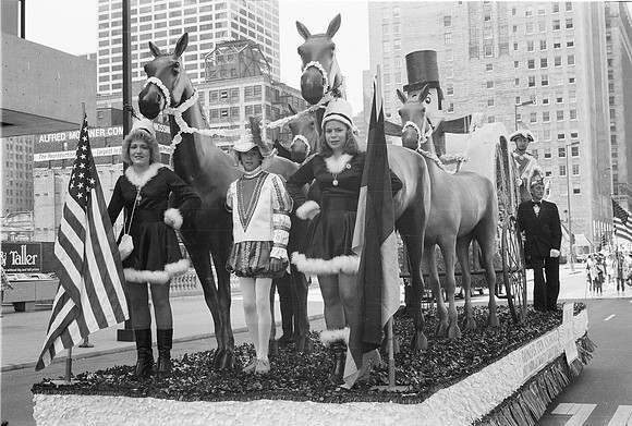 ROLL 1_GERMAN VON STEUBEN PARADE 1981_07