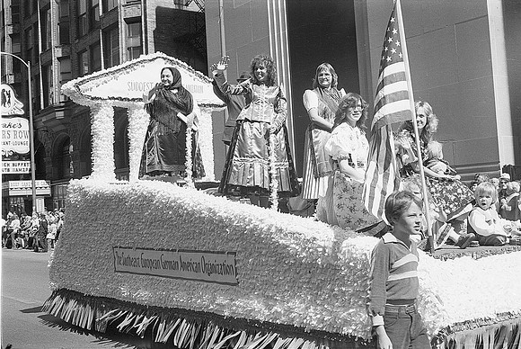 ROLL 2_GERMAN VON STEUBEN PARADE 1981_43A