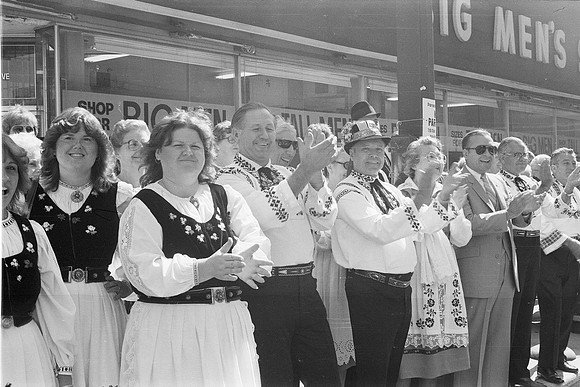 ROLL 1_GERMAN VON STEUBEN PARADE 1981_04
