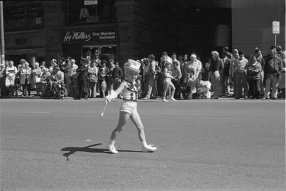 ROLL 2_GERMAN VON STEUBEN PARADE 1981_30A