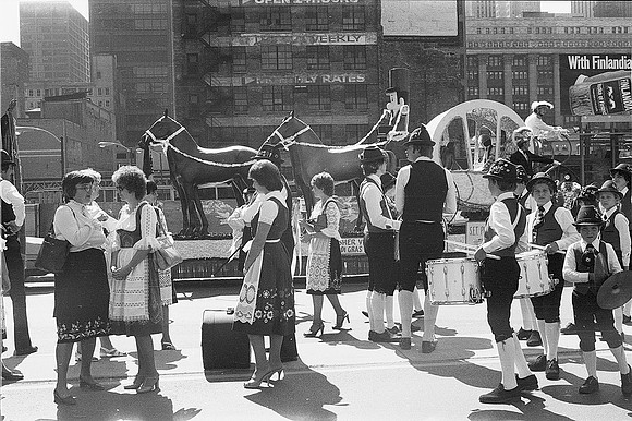 ROLL 1_GERMAN VON STEUBEN PARADE 1981_26