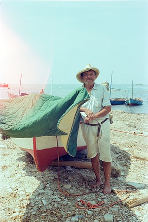 CORFU 1977 COLOR FILM_0