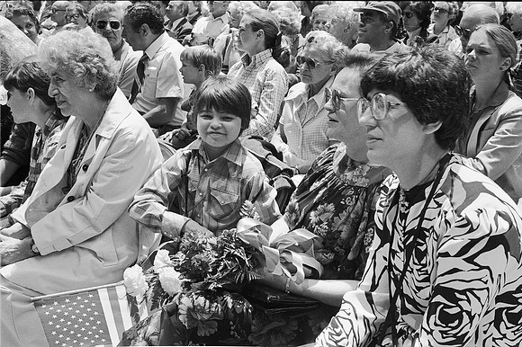 ROLL 2_FESTA ITALIANA, 1981_08A