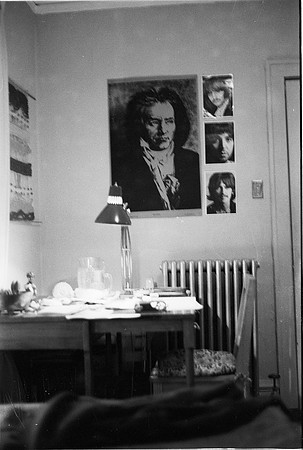 6200 BLOCK OF N. CLAREMONT APARTMENT 1974_24