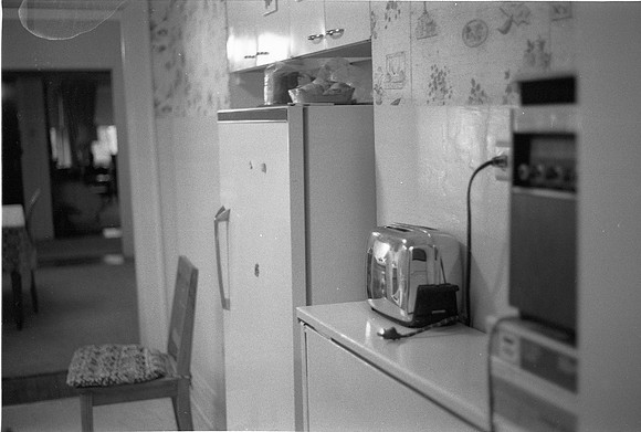 6200 BLOCK OF N. CLAREMONT APARTMENT 1974_43