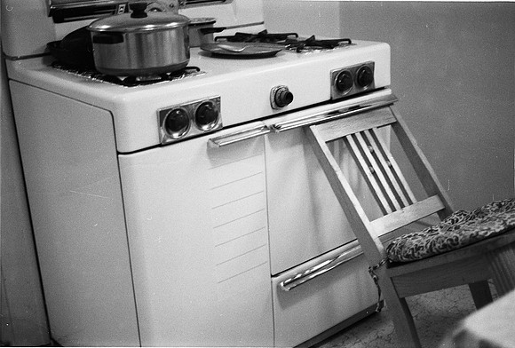 6200 BLOCK OF N. CLAREMONT APARTMENT 19741974_38