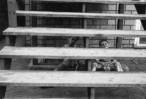 KIDS BEHIND THE STAIRS 1979_33