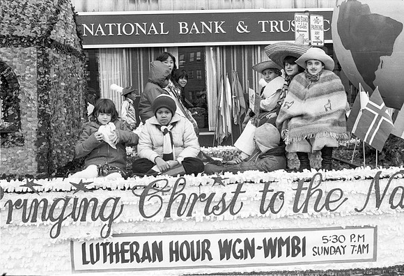 SANTA'S FANTASY PARADE 1981_43