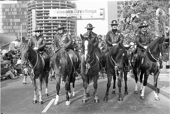 SANTA'S FANTASY PARADE 1981_14