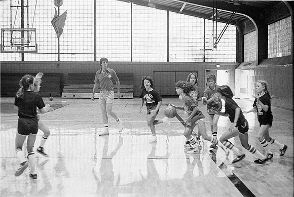 JERRY SLOAN COACHING GIRLS BASKETBALL AT ANGEL GUARDIAN, Misericordia 1979_06