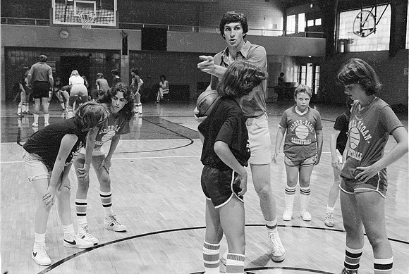 JERRY SLOAN COACHING GIRLS BASKETBALL AT ANGEL GUARDIAN, Misericordia 1979_11