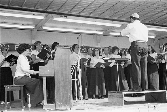 JEWISH FEST ROGERS PARK 1981_24A