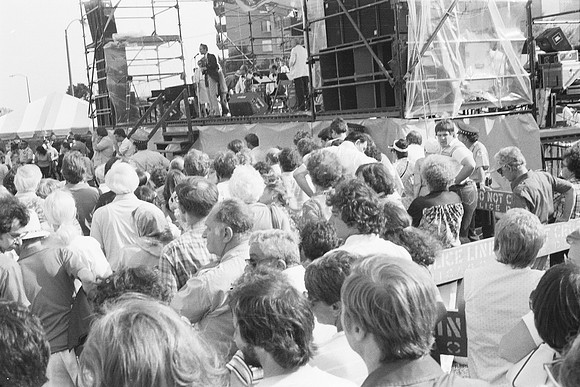 JEWISH FEST ROGERS PARK 1981_13A