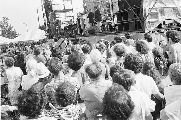 JEWISH FEST ROGERS PARK 1981_20A