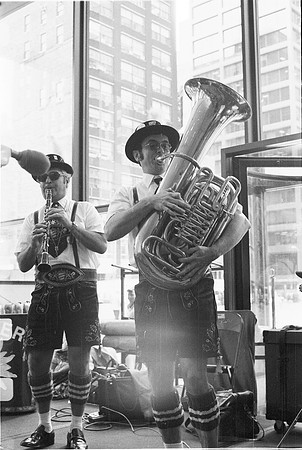 GERMAN OCTOBERFEST  1981_44A