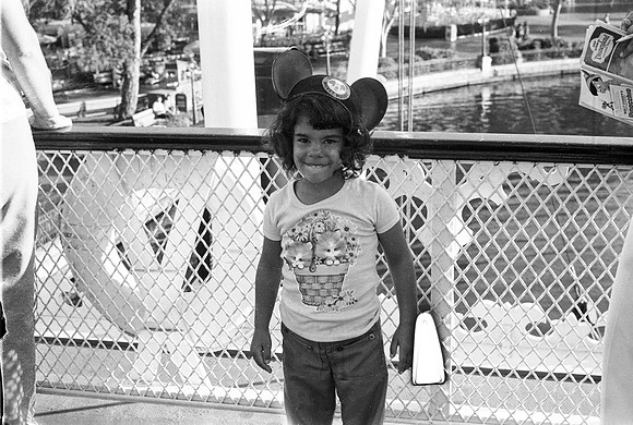 DISNEYLAND, MARK TWAIN RIVERBOAT_1