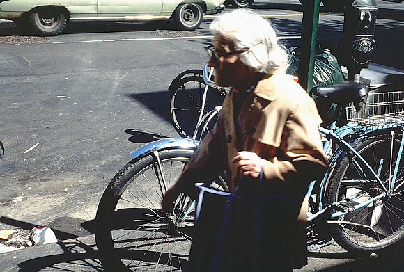 NEW YORK, SLIDES 1977_09