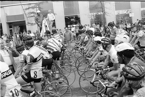 BOUL-MICHIGAN AVENUE BICYCLE RACE 1975_37