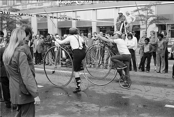 BOUL-MICHIGAN AVENUE BICYCLE RACE 1975_24