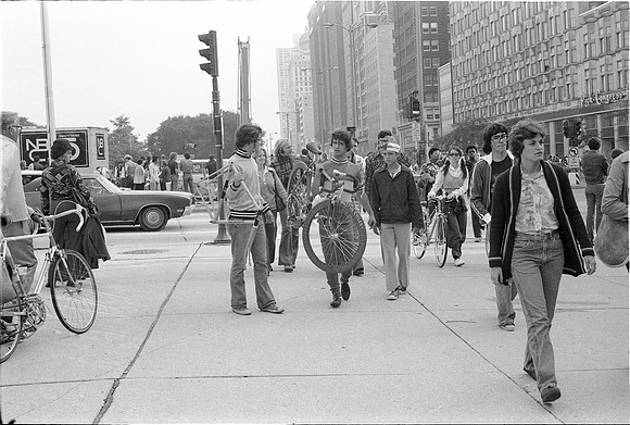 BOUL-MICHIGAN AVENUE BICYCLE RACE 1975_04