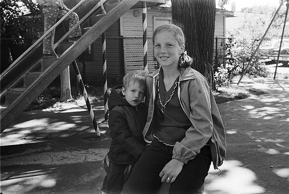 CLAREMONT & GRANVILLE Korczak Playlot Park 1975_05A