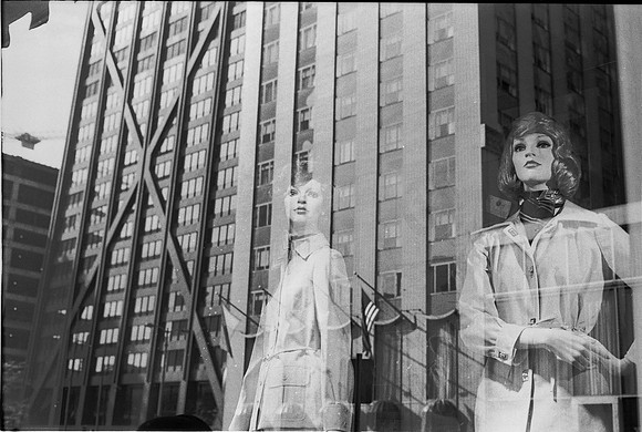 RUSH ST. ST. JAMES, MICHIGAN AVE. MANNEQUINS, HALLOWEEN, SELFIES 1975_33