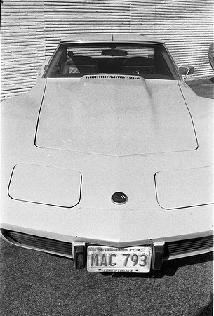 CORVETTE, MIA, DUNKIN DONUTS, TROY AVE, 1977_02