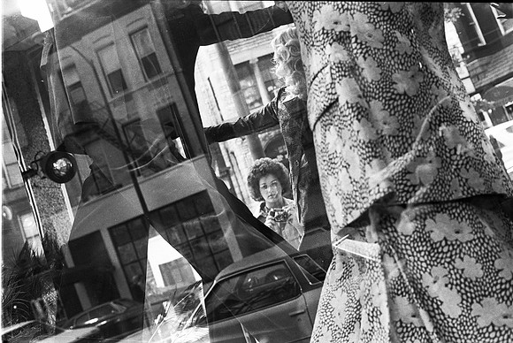 RUSH ST. ST. JAMES, MICHIGAN AVE. MANNEQUINS, HALLOWEEN, SELFIES 1975_41