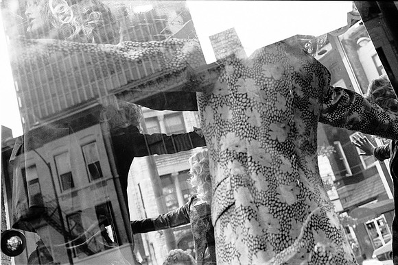 RUSH ST. ST. JAMES, MICHIGAN AVE. MANNEQUINS, HALLOWEEN, SELFIES 1975_42