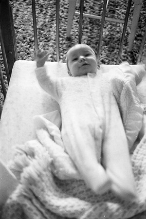 MIA, YAYA LILLIAN & JEANNE 1975_41