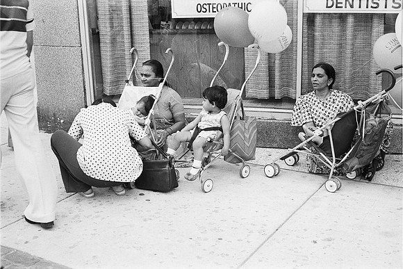 ASIAN FEST ALBANY PARK 1981_33
