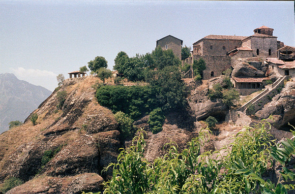 METEORA-KALAMBAKA 1977 COLOR FILM_17A