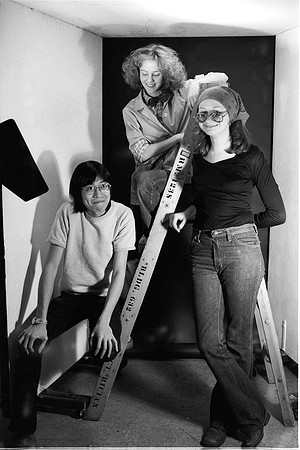 UIC STUDIO SAM HONG, LYNN &___ 1976_27